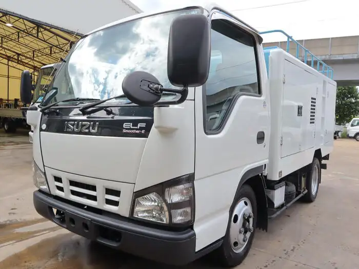 いすゞ エルフ 小型 タンク車 高圧洗浄車 PB-NKR81ANの中古トラック画像1