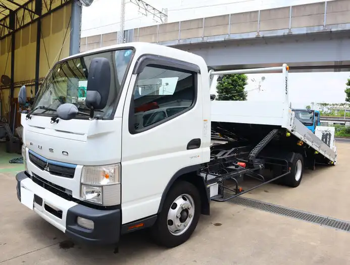 三菱 キャンター 小型 車両重機運搬 ラジコン ウインチの中古トラック画像1