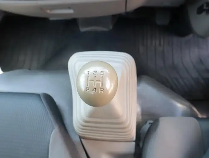 日産 アトラス 小型 平ボディ パワーゲート 床鉄板の中古トラック画像14