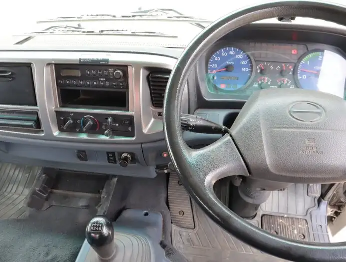日野 レンジャー 中型/増トン クレーン付 6段 ラジコンの中古トラック画像9