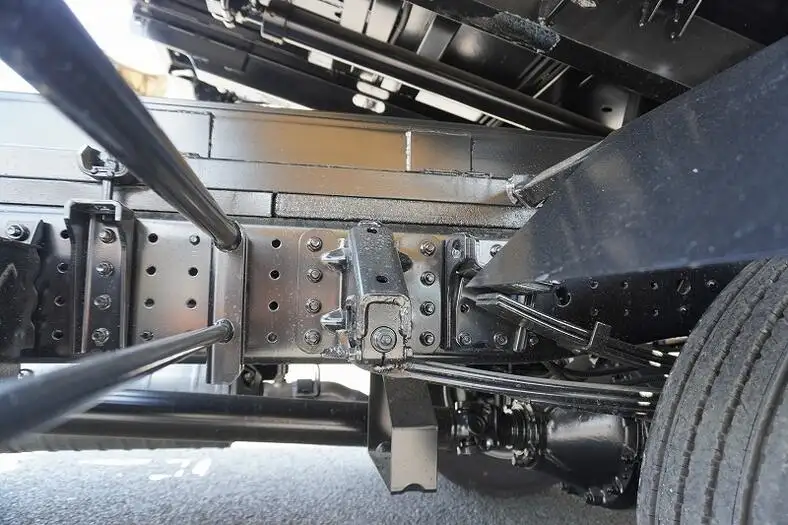 三菱 キャンター 小型 車両重機運搬 ラジコン ウインチの中古トラック画像像17