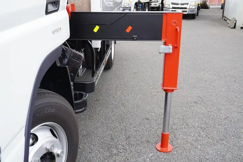 三菱 キャンター 小型 クレーン付 アルミブロック 4段の中古トラック画像9