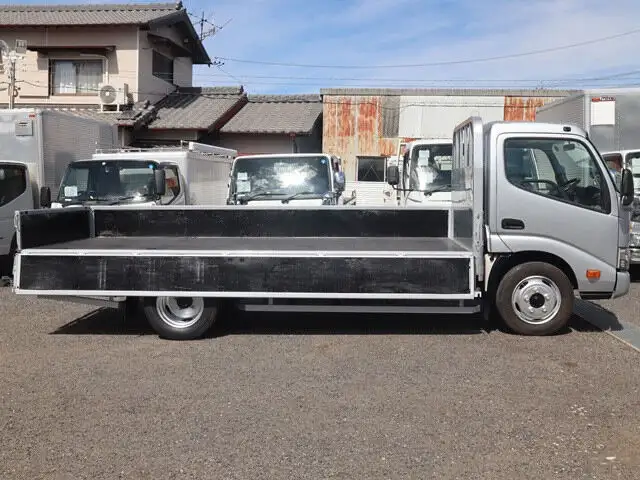 日野 デュトロ 小型 平ボディ TKG-XZU655M H31/R1の中古トラック画像9