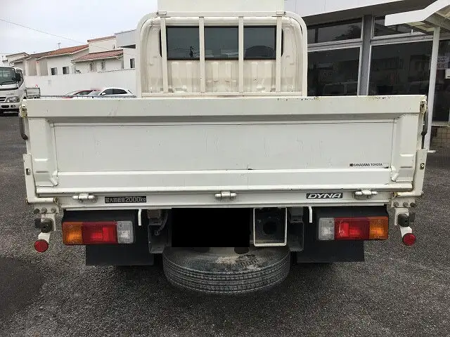 トヨタ ダイナ 小型 平ボディ Wキャブ TKG-XZU605の中古トラック画像3