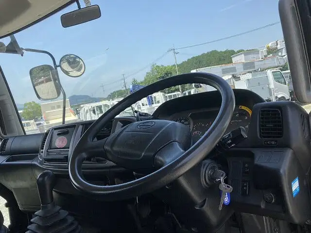 日野 レンジャー 中型/増トン 平ボディ BKG-FC7JKYA H23の中古トラック画像9