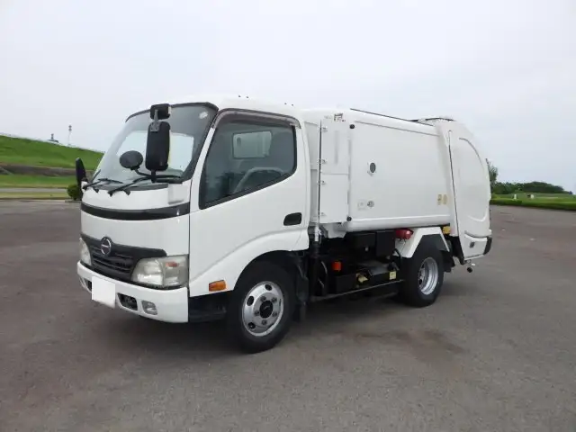 日野 デュトロ 小型 パッカー車 巻き込み式 回転ダンプ式の中古トラック画像1