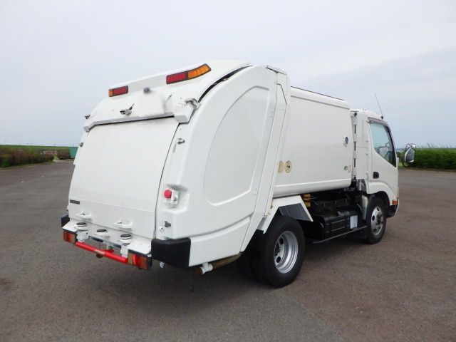 日野 デュトロ 小型 パッカー車 巻き込み式 回転ダンプ式｜画像3