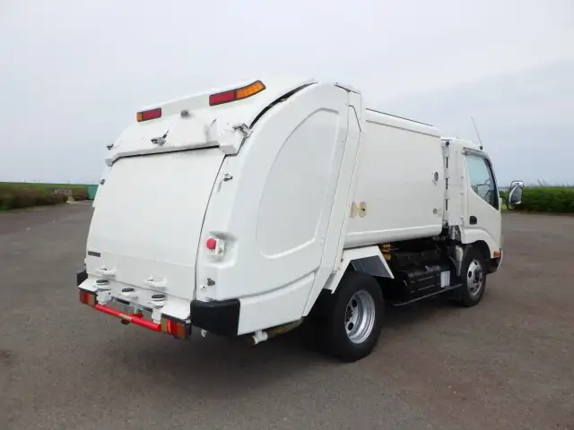 日野 デュトロ 小型 パッカー車 巻き込み式 回転ダンプ式の中古トラック画像3