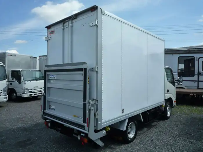 トヨタ トヨエース 小型 アルミバン パワーゲート ABF-TRY230の中古トラック画像4