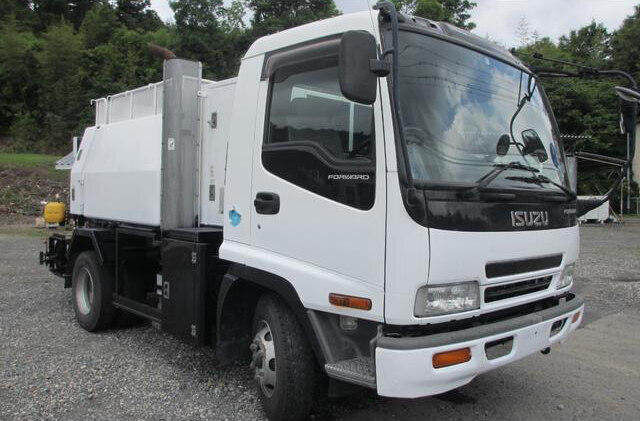 いすゞ フォワード 中型 タンク車 高圧洗浄車 ｜画像2