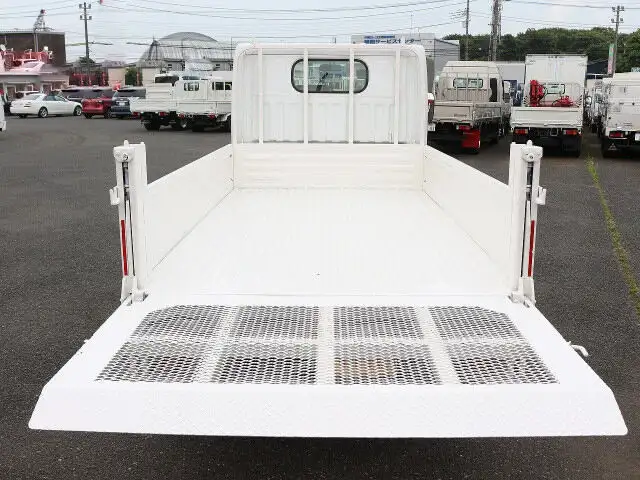 日産 アトラス 小型 平ボディ パワーゲート SDG-SZ5F24の中古トラック画像5