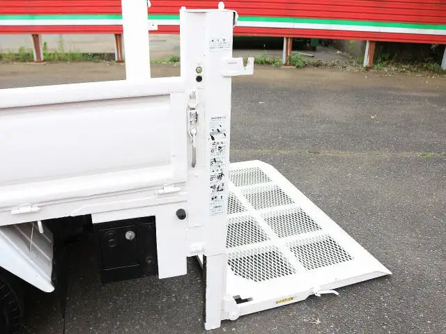 日産 アトラス 小型 平ボディ パワーゲート SDG-SZ5F24の中古トラック画像6