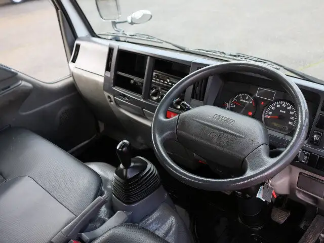 いすゞ エルフ 小型 平ボディ BKG-NJR85A H23の中古トラック画像12
