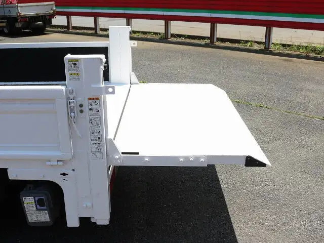 日産 アトラス 小型 平ボディ パワーゲート CBF-SQ2F24の中古トラック画像9