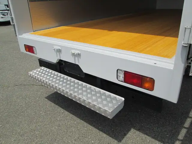日野 デュトロ 小型 ウイング 2RG-XZU722M R4の中古トラック画像10