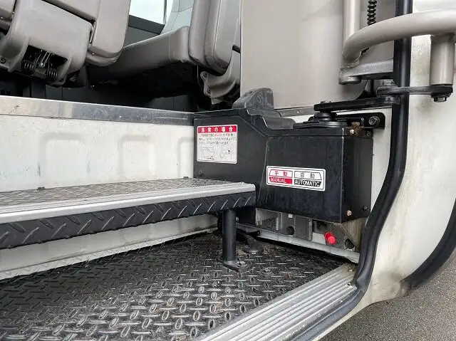 日野 リエッセ 小型 バス マイクロバス PB-XZB50Mの中古トラック画像6