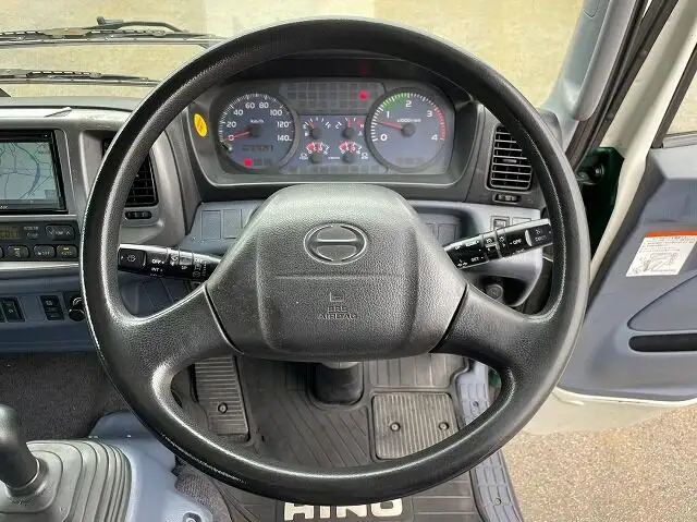日野 レンジャー 中型/増トン 平ボディ ベッド BDG-FE8JLWAの中古トラック画像14