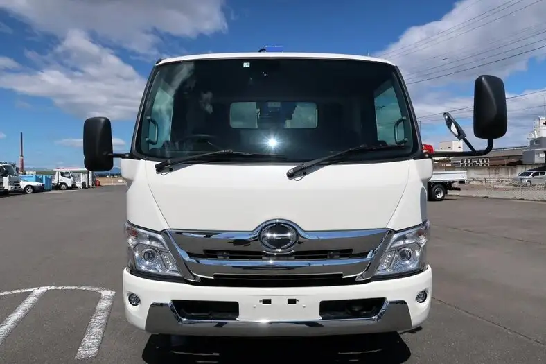 日野 デュトロ 小型 クレーン付 4段 ラジコンの中古トラック画像2