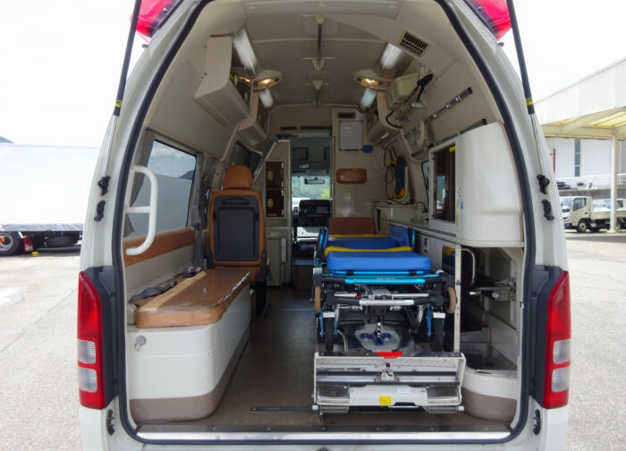 トヨタ ハイエース 小型 特殊車両 CBF-TRH226S H20｜画像5