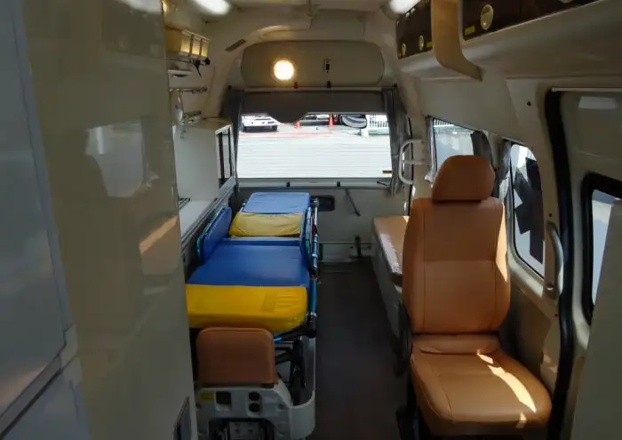 トヨタ ハイエース 小型 特殊車両 CBF-TRH226S H20の中古トラック画像7