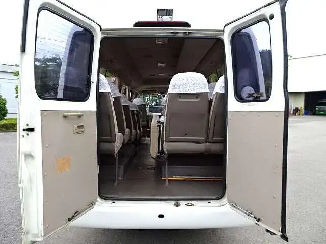 トヨタ コースター 小型 バス マイクロバス KC-HDB51の中古トラック画像10
