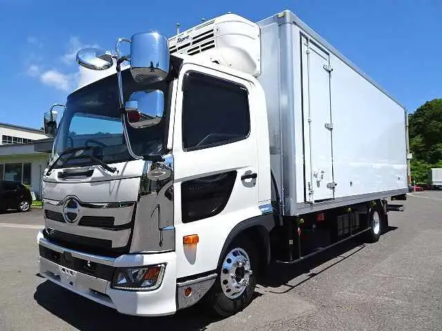 日野 レンジャー 中型/増トン 冷凍冷蔵 低温 パワーゲートの中古トラック画像1