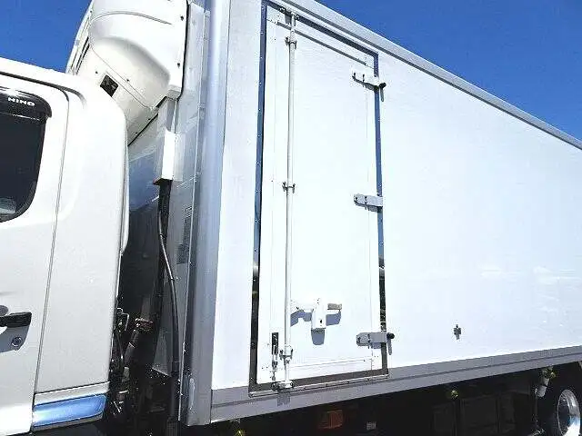 日野 レンジャー 中型/増トン 冷凍冷蔵 低温 パワーゲートの中古トラック画像4
