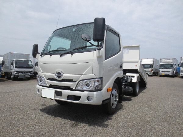 日野 デュトロ 小型 ダンプ 10尺 2RG-XZU600T