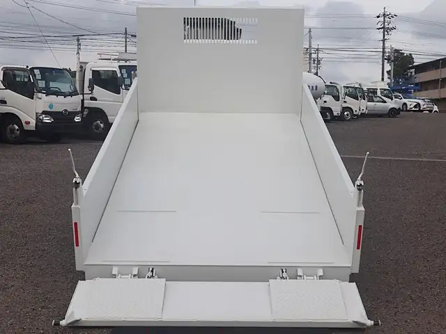 三菱 キャンター 小型 ダンプ ローダー 2RG-FBA60の中古トラック画像9