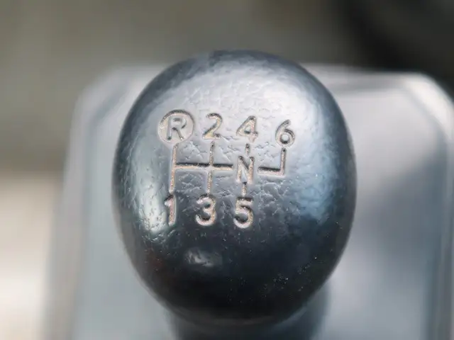 日野 デュトロ 小型 平ボディ 床鉄板 TKG-XZU722Mの中古トラック画像15