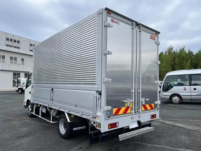 日野 デュトロ 小型 ウイング 2RG-XZU712M R4の中古トラック画像4