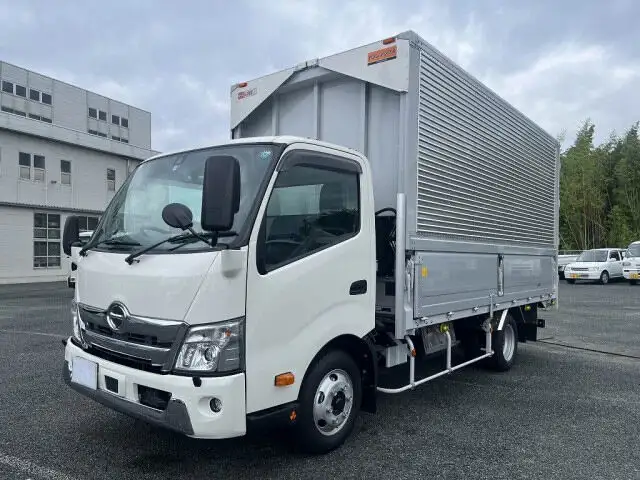 日野 デュトロ 小型 ウイング 2RG-XZU712M R4の中古トラック画像2