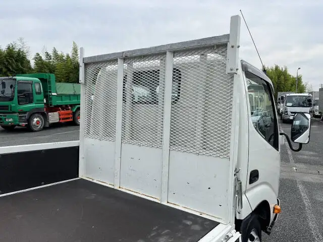 日野 デュトロ 小型 平ボディ 2RG-XZC605M H31/R1の中古トラック画像6
