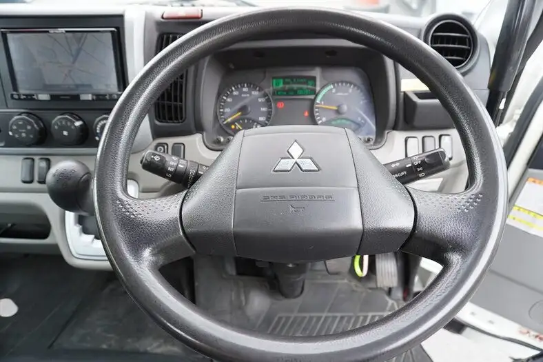 三菱 キャンター 小型 高所・建柱車 高所作業車 電工仕様の中古トラック画像12