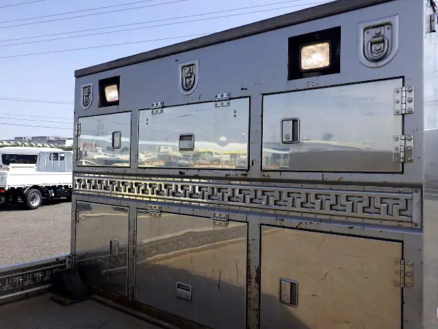 三菱 キャンター 小型 平ボディ 10尺 の中古トラック【車両No