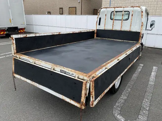 いすゞ エルフ 小型 平ボディ BKG-NMR85R H22の中古トラック画像5