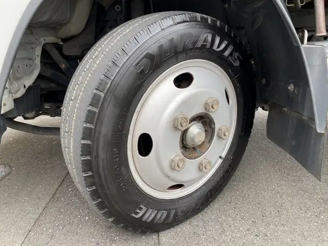 いすゞ エルフ 小型 平ボディ BKG-NMR85R H22の中古トラック画像20