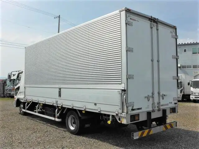 三菱 ファイター 中型/増トン ウイング エアサス ベッドの中古トラック画像4