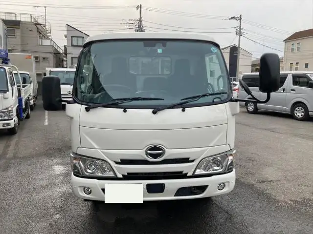 日野 デュトロ 小型 平ボディ 2RG-XZU655M R3の中古トラック画像2