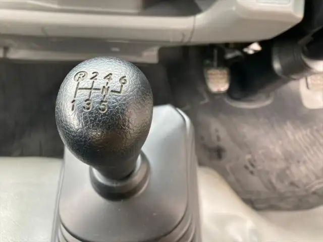 日野 デュトロ 小型 平ボディ 2RG-XZU655M R3の中古トラック画像16