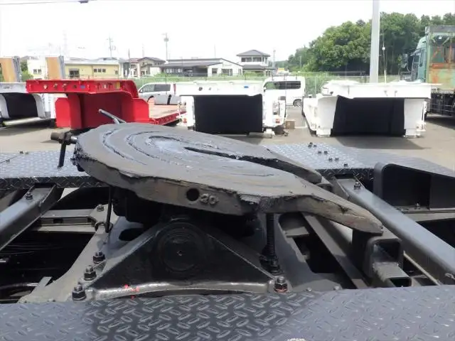 いすゞ ギガ 大型 トラクター ハイルーフ 2デフの中古トラック画像11