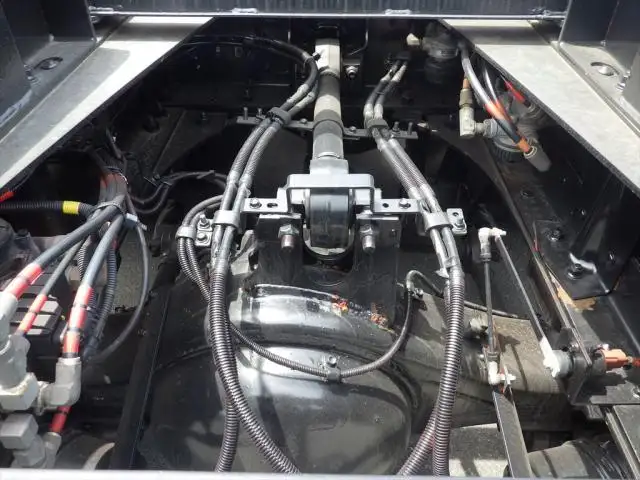 いすゞ ギガ 大型 トラクター ハイルーフ 2デフの中古トラック画像像17