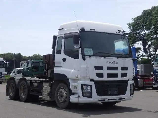 いすゞ ギガ 大型 トラクター ハイルーフ 2デフの中古トラック画像2