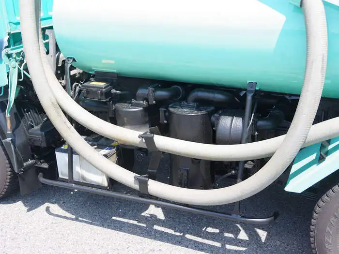 日産UD コンドル 小型 タンク車 バキューム TDG-BKS85ANの中古トラック画像9