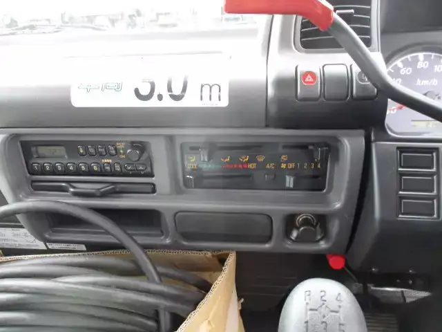 いすゞ エルフ 小型 高所・建柱車  KR-NKR81E3Nの中古トラック画像12