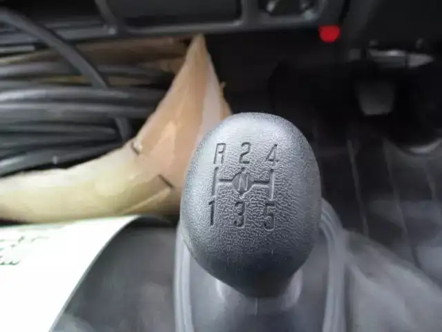 いすゞ エルフ 小型 高所・建柱車  KR-NKR81E3Nの中古トラック画像13