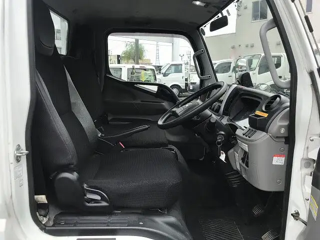 三菱 キャンター 小型 平ボディ TPG-FBA20 H30の中古トラック画像9