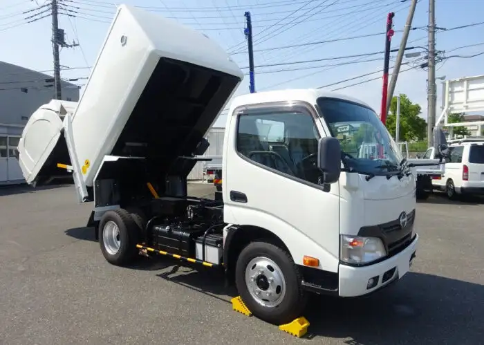 日野 デュトロ 小型 パッカー車 回転ダンプ式 TKG-XZU600Xの中古トラック画像3