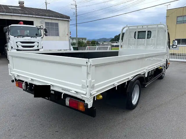 トヨタ トヨエース 小型 平ボディ SKG-XZU655 H23の中古トラック画像3