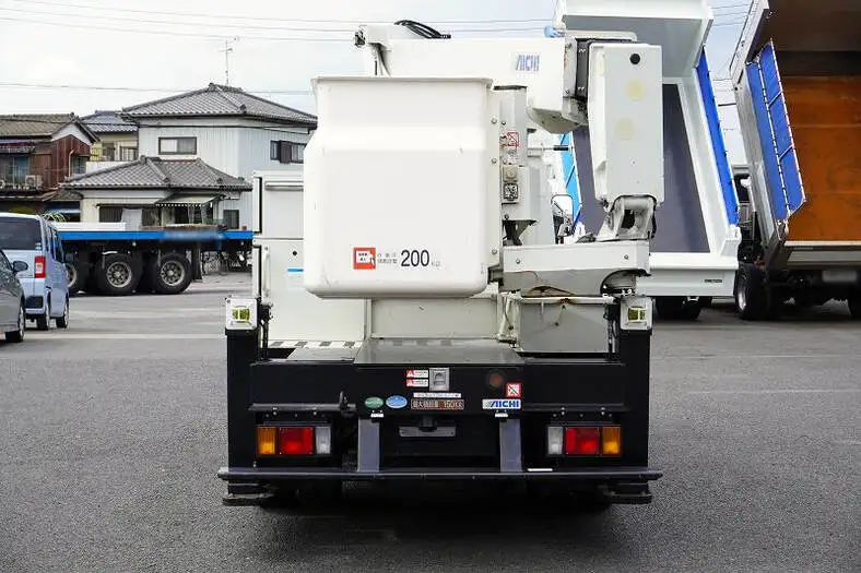 いすゞ エルフ 小型 高所・建柱車 高所作業車 電工仕様の中古トラック画像3